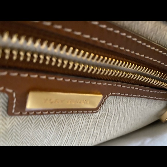 Tory Burch Ella Canvas Tote - Picture 5 of 8